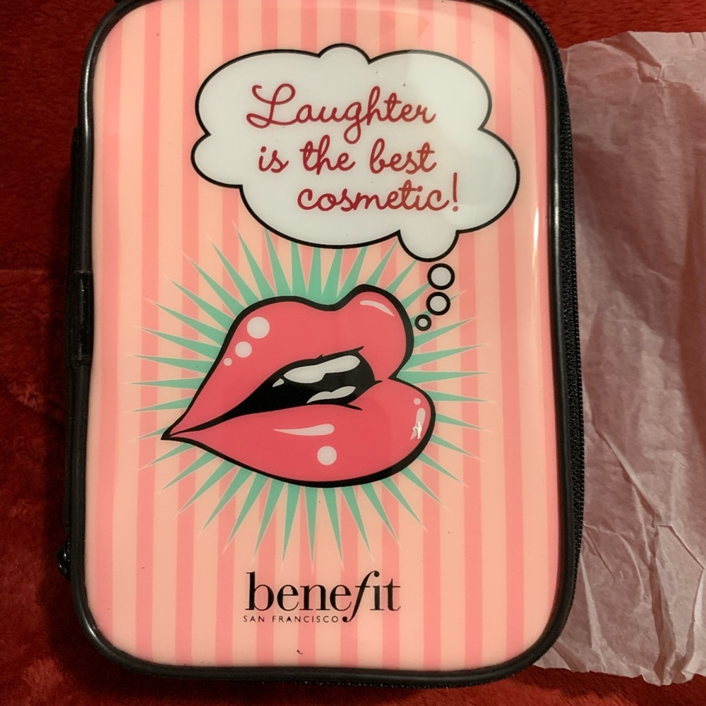 Benefit cosmetics make up bag